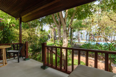 Maenam Suite at Paradise Beach Resort, Samui