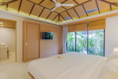 Maenam Suite at Paradise Beach Resort, Samui