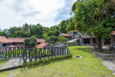 Deluxe Suite with Garden View at Chinoiserie Collection Resort & Spa