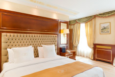 Suite Deluxe Lake view at Swiss Diamond Hotel & SPA