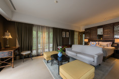 Exclusive Suite Room at Chinoiserie Collection Resort & Spa