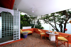 Ocean Wing Bordeaux (1 Unit) at Mom Tri’s Villa Royale 