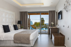 Junior Suite with Private Pool & Partial Sea View at Boutique 5 Hotel & Spa