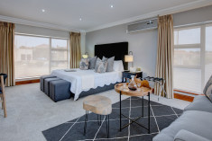 Luxury Suite 6  at African Oceans Manor