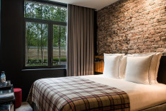 Cozy Double Room at Hôtel Louvre Lens