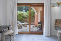 HERITAGE DELUXE - Larger Suite, 1 King, Courtyard view, Balcony at Hotel Cala Di Volpe, a Luxury Collection Hotel