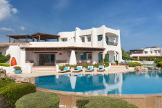 5 BEDROOM VILLA - Smeralda Villa, Seafront, Private pool at Hotel Romazzino, a Luxury Collection Hotel