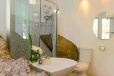 The Bougainvillea at Monkey Flower Villas