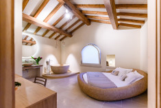 West Suppinna deluxe room at Pollicastro Boutique Hotel