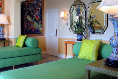The Executive Suite:  Mogul Suite at Colona Castle
