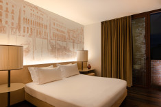 King Bed Room at Hyatt Centric Murano Venice