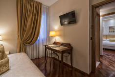 Junior Suite at Hotel Florence Pitti Palace al Ponte Vecchio | 4-Star City Breaks