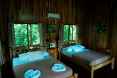 Yiguirro Treehouse (up to 6 guests) at Tree Houses Hotel
