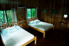 Yiguirro Treehouse (up to 6 guests) at Tree Houses Hotel