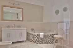 Guest House - Mountain View Suite at Val d'Or Estate