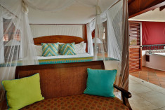 OCEANVIEW SUITE WITH HOT TUB at Cap Maison Resort & Spa