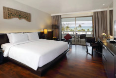 Deluxe Ocean View Room at Le Meridien Phuket Beach Resort