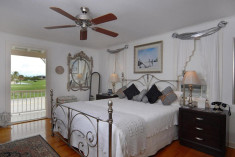 Dali Room at Sabal Palm House Bed & Breakfast