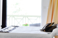 Ocean Suite at Beachcombers Hotel