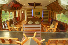 Two Bedroom Houseboat  at Kumarakom Backwater Retreat