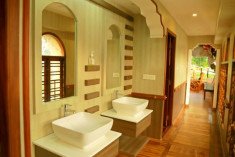Two Bedroom Houseboat  at Kumarakom Backwater Retreat