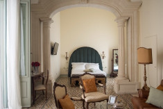 ROYAL SUITE DONNA GELTRUDE at Palazzo Guido