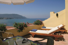 Suite with Sea view  at Palazzo Belmonte