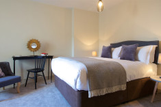 Apartments at Kings Head Hotel