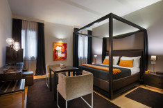 Charming room at Charming House DD724