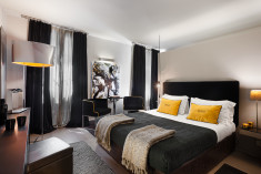 Charming room at Charming House DD724