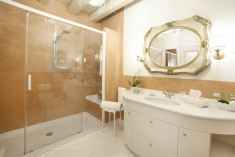 Luxury Suite at Relais Fra Lorenzo