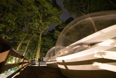 Bubble tent at Nomad Hotel & Glamping
