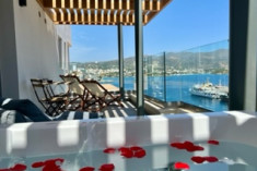 Suite with Spa Bath and Sea View (Breakfast included) at Casa Porto Boutique hotel