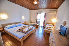 Ada Bojana Type A: Comfortable Villas with Sea Views at FKK Ada Bojana
