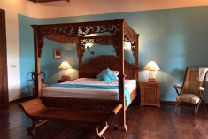 Mountain View Apartment - up to 7 guests at Gunung Paradis Retreat - Authentic Bali Mountain Retreat