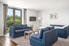 Studio Apartment with Golf View at Cotswolds Hotel & Spa