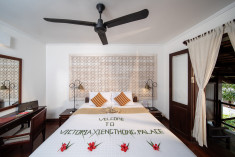 Xiengthong Villa at Victoria Xiengthong Palace