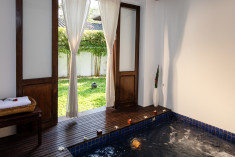 Xiengthong Villa at Victoria Xiengthong Palace