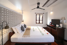 Mekong Suite at Victoria Xiengthong Palace