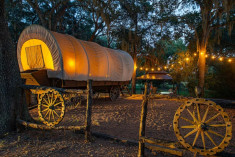 Conestoga Covered Wagon at BlissWood Bed & Breakfast Ranch