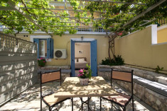 Nikkis waterfront studio at Porto Fiscardo  & Zavalata Holiday Apartments