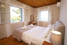 Zavalata waterfront Angelos at Porto Fiscardo  & Zavalata Holiday Apartments