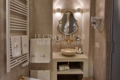 Deluxe Room "Moon Flower" at Le Cinque Lune