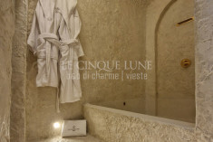 "White Moon" Suite at Le Cinque Lune