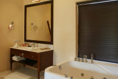 Superior Deluxe with Jacuzzi at Seerock The Kings Domain Hotel and Spa