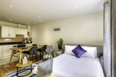 Courtyard Townhouse (Sleeps 2 adults + 2) at The Heron's Rest Boutique B&B