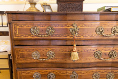 Chambre Jaune at Chateau de La Barre	