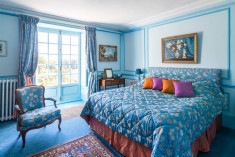 Chambre Turquoise at Chateau de La Barre	