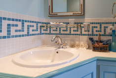 Chambre Turquoise at Chateau de La Barre	