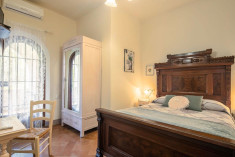 Gaia at Villa Albertina